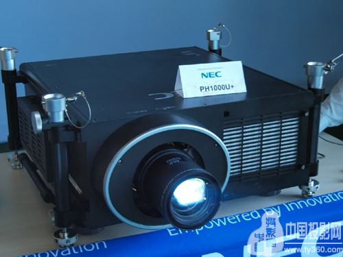 全產品線布陣 NEC三劍齊發逐鹿工程投影機市場