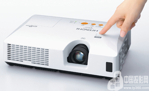 感受智能操控!日立推出新款商務投影機HCP-U32N