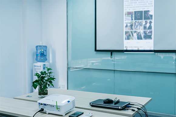 ���������̄�(w��)E580�����I(l��ng)���h�ҡ��o��������