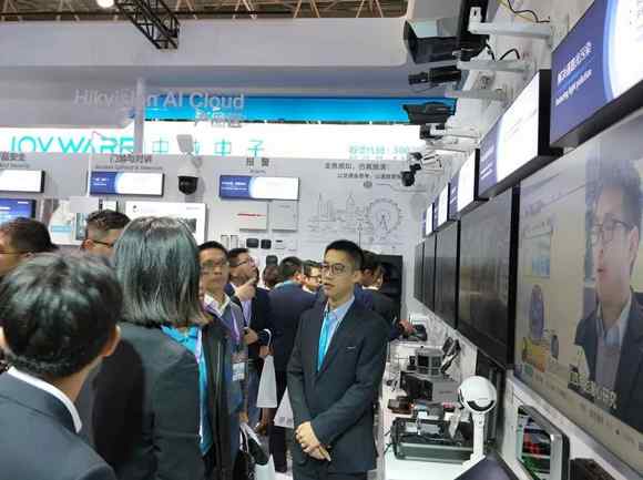 ̽�I2018����������ح������ҕչ�^�F�����r��