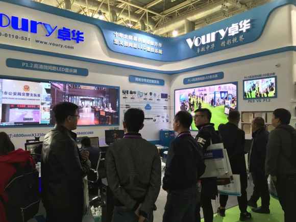 2018�걱��������¡���_Ļ Voury׿�A����LEDƴ�Ӵ���Ļ���ల����