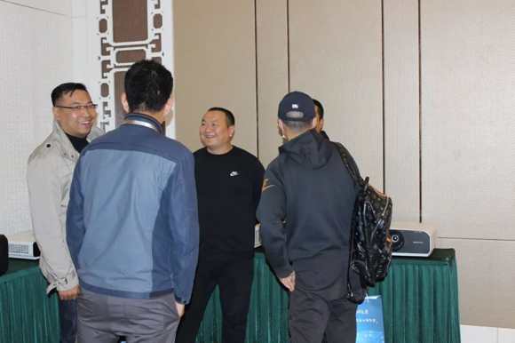 Ʒ�b��(hu��) | �Q�N��ʽ���������� �����ԓ��ˡ����ʡ�