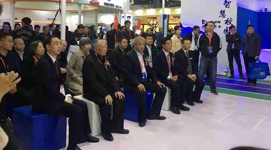 教育群英會師英雄城,銳取場景化智慧校園繪教育信息化2.0華章!