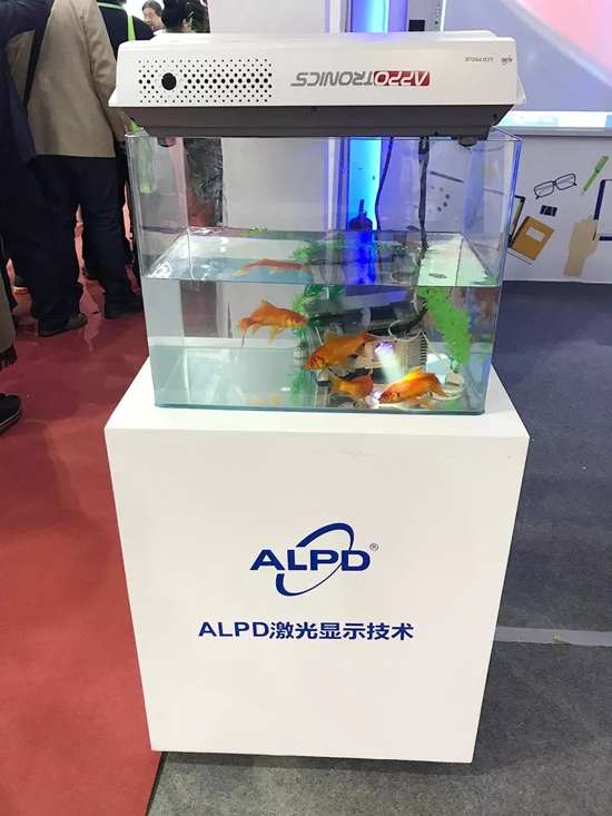 ������ϲ����҂��ᳫ���o�۵ļ�����彻������