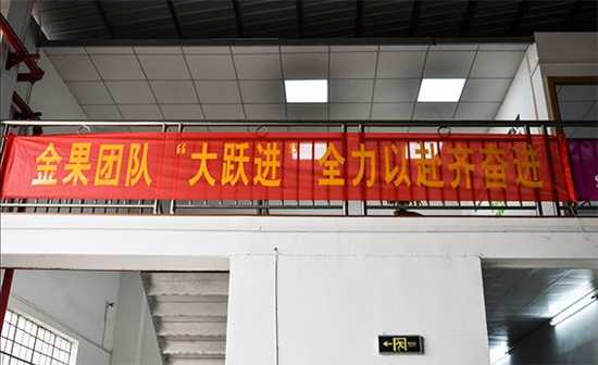 ���ͶӰĻ���M�����S�M���F꠽��O�Є�������ô����