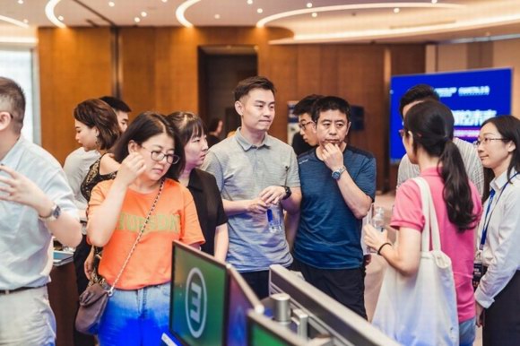 ��S�� �ǿ�δ���� �������һ��ָ�]�����@�ؽ�Qϵ�y��������