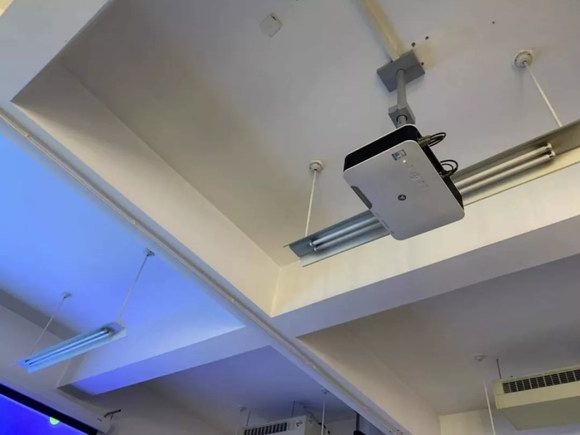 �������������������W��ý�w���Ҹ�������