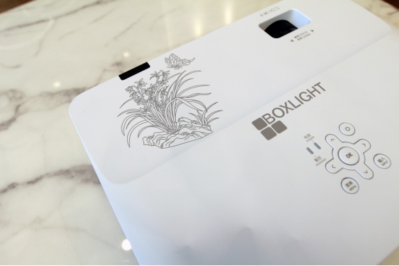 Boxlight智能家用VF6京東首發(fā)上市!