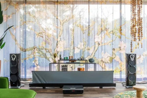 SIM2 4k XTV ߀�����@ô����