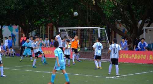 ���Ƿ��W�R��������W(xu��)У�w�(y��n)У�@�����Ļ����JȡyFoot�@�߶��c(di��n)ٝ��