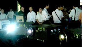 ����Ӱ�¾�������δ��������ͶӰ�COPEN HOUSEչʾ��¡���e��