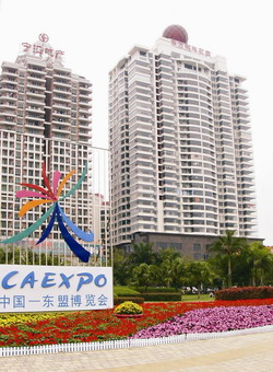 �V��ͶӰ�C������