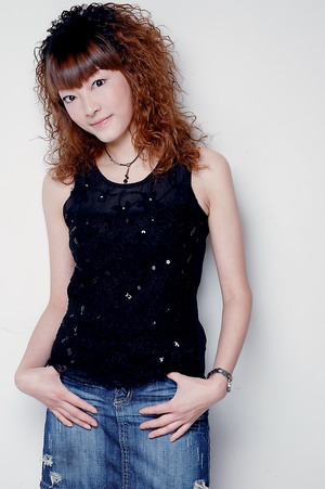 �Ĵ�ͶӰ�C������